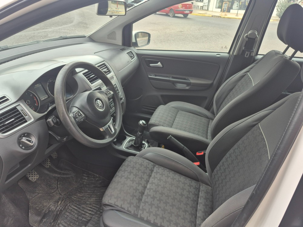 Volkswagen Suran Comfortline — foto 7