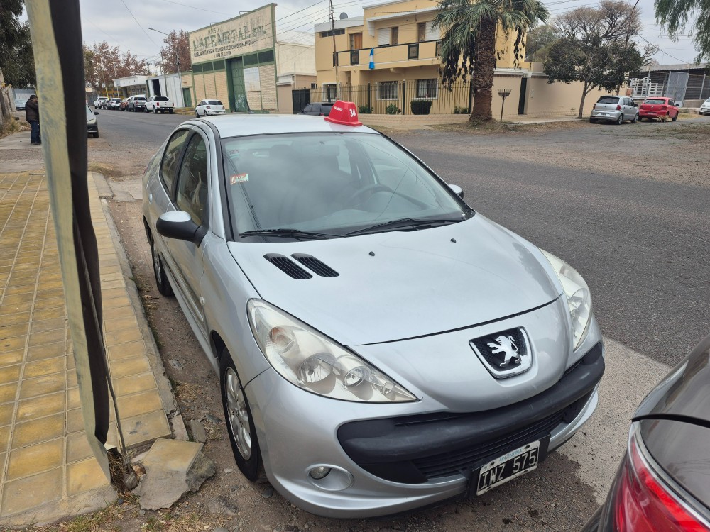 Peugeot 207 Compact Xs Allure — foto 5
