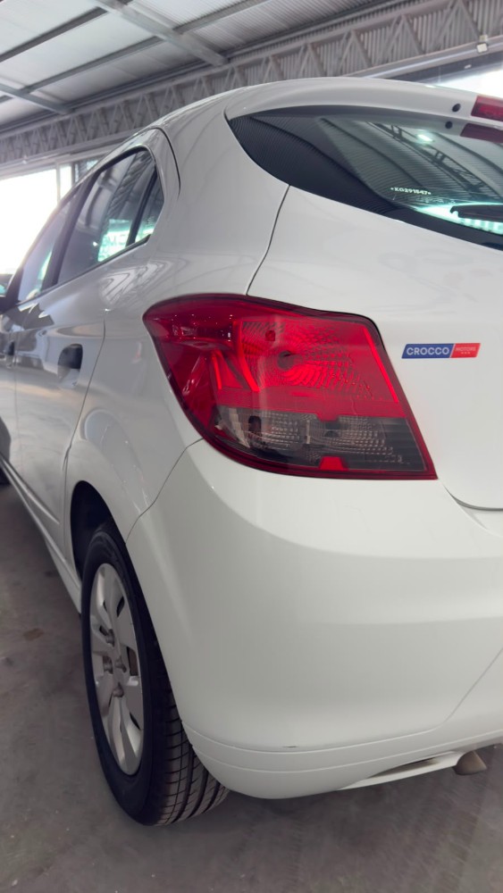 Chevrolet ONIX JOY 1.4 LS + — foto 5