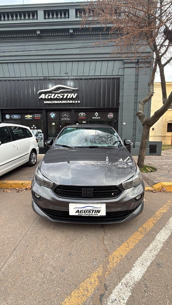 Fiat Cronos DESIGN 1.3 S