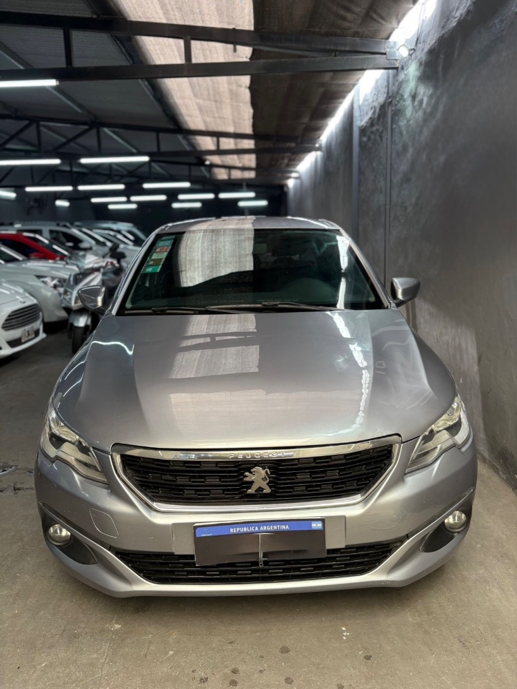 Peugeot 301 Allure 1.6 HDI — foto 2