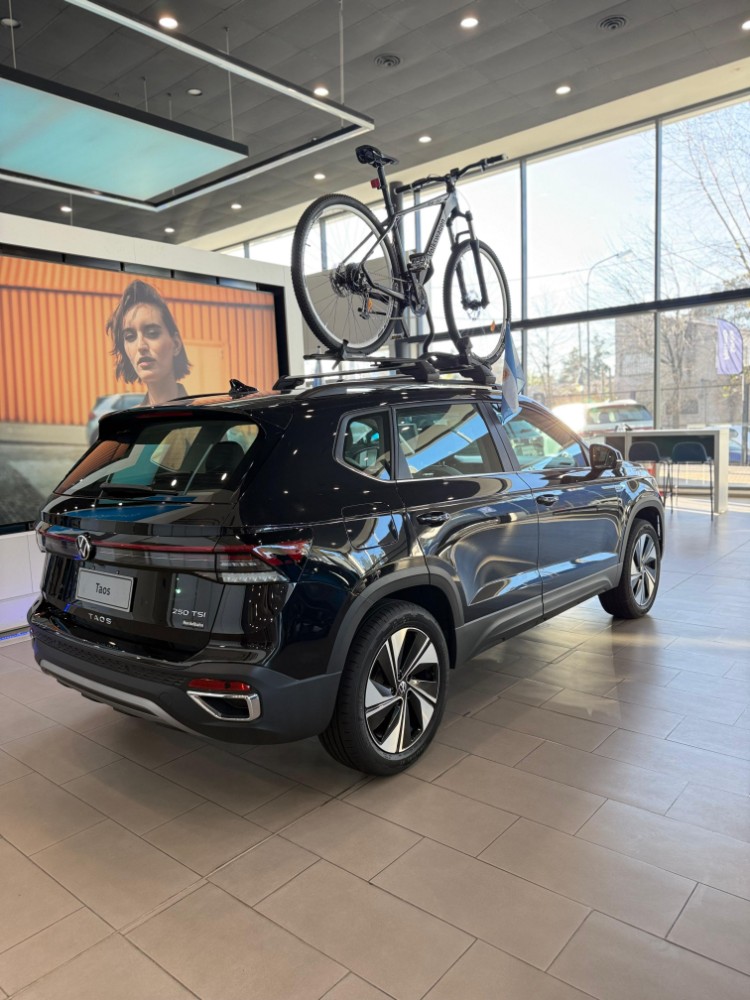 Volkswagen Taos Comfortline — foto 4