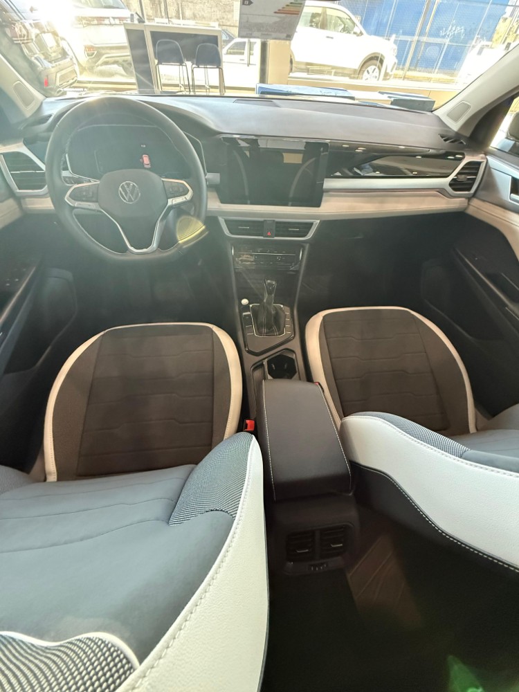 Volkswagen Taos Comfortline — foto 7