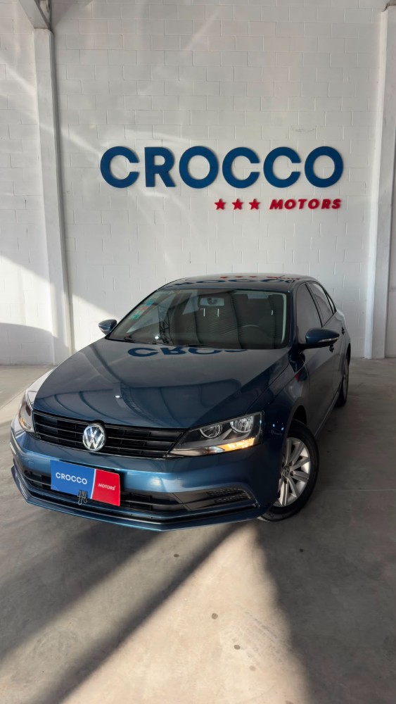 Volkswagen VENTO ADVANCE 2.0 MT