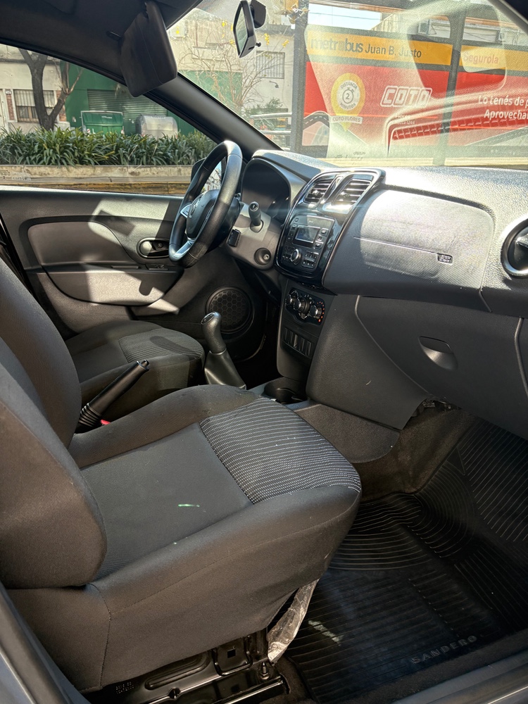 Renault Sandero Life 1.6 — foto 10