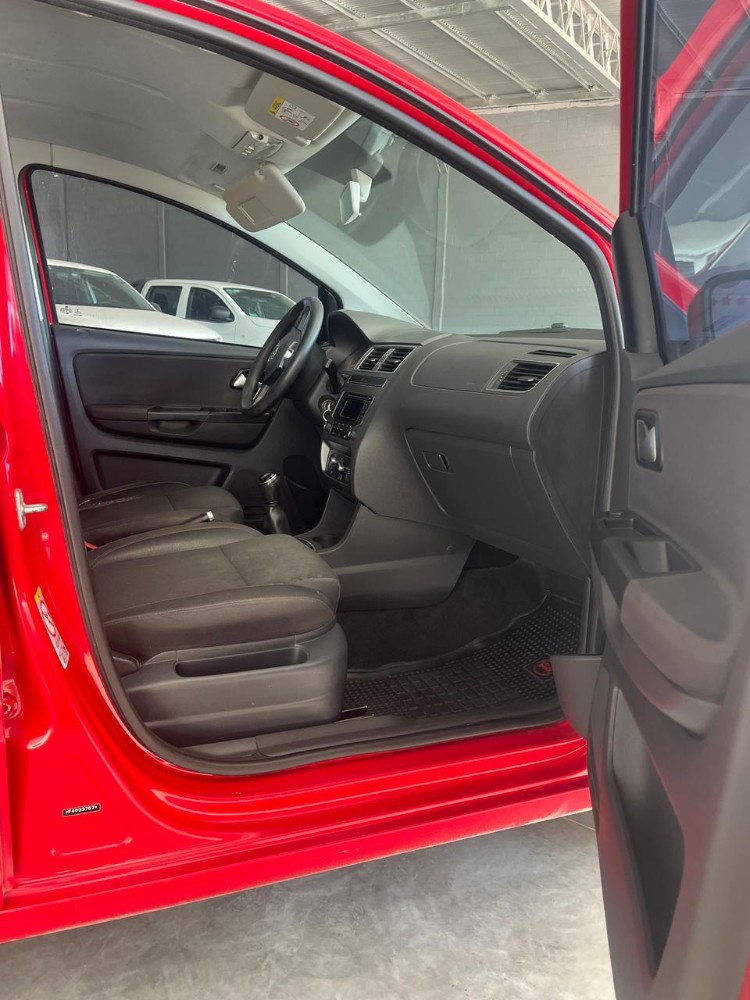 Volkswagen FOX COMFORTLINE MSI 1.6 — foto 2