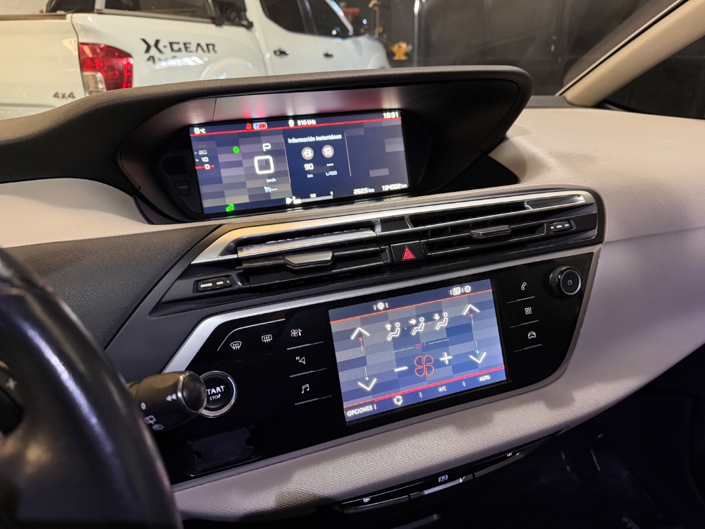 Citroën Grand C4 Picasso 1.6 Thp Feel Pack 165cv — foto 10