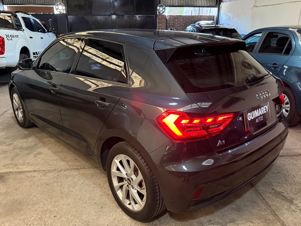 Audi A1 Sportback 1.0 30 TFSI Stronic — foto 5