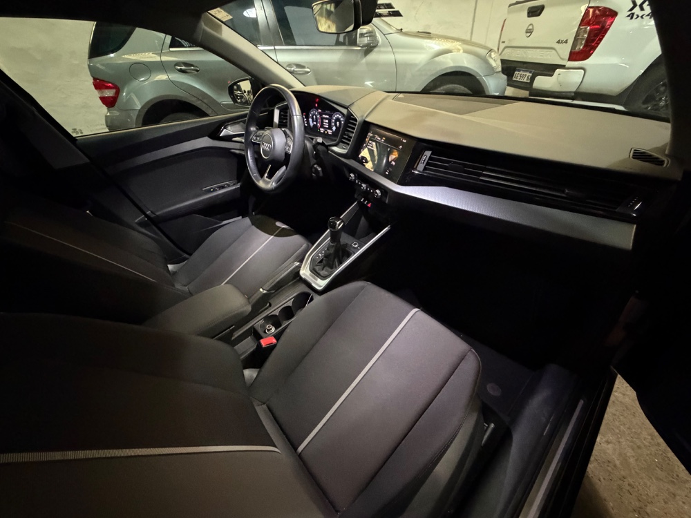 Audi A1 Sportback 1.0 30 TFSI Stronic — foto 8