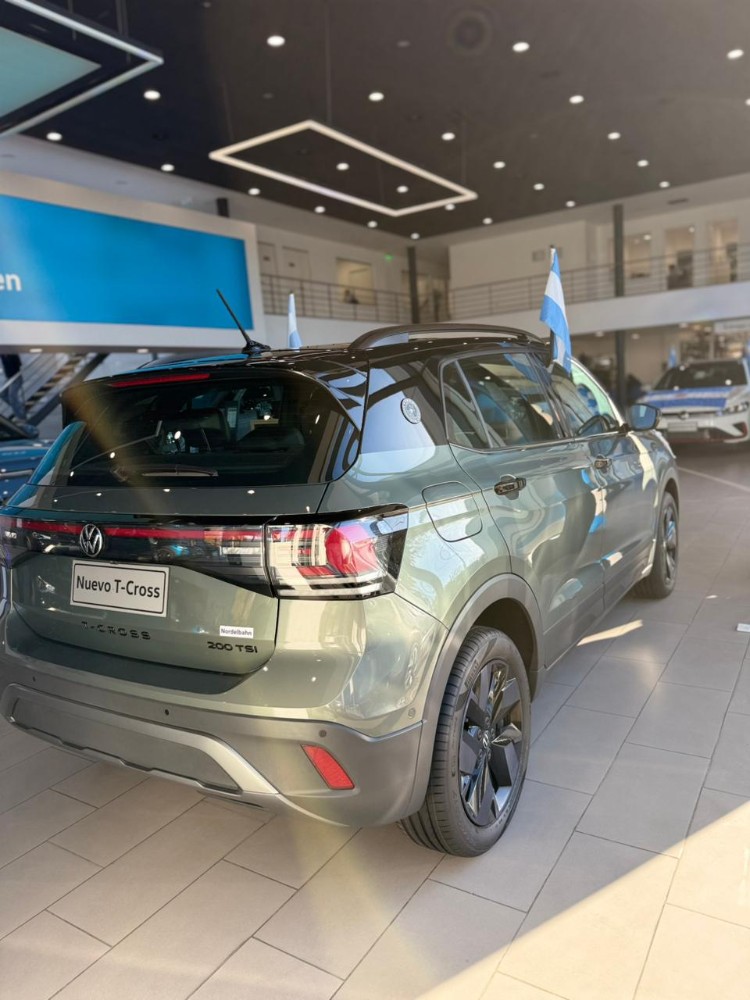 Volkswagen T-Cross 200 TSI — foto 2