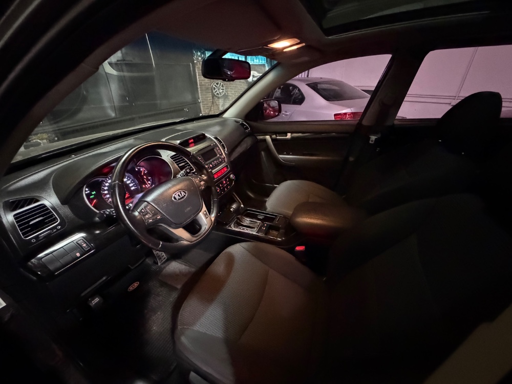Kia Sorento EX — foto 8