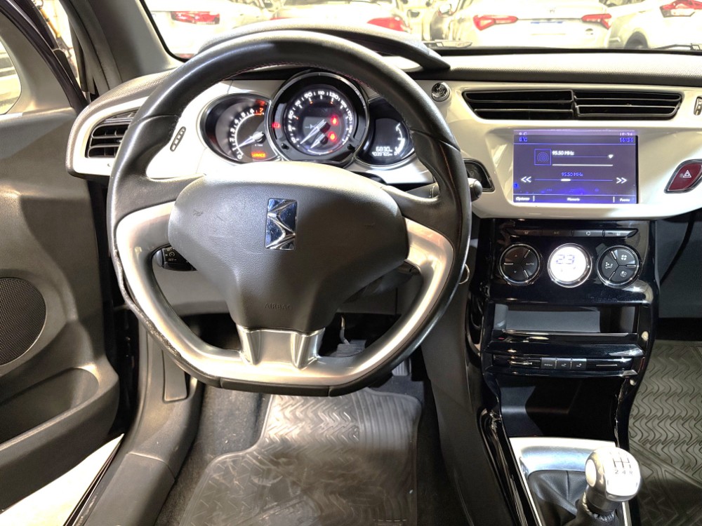 Citroën DS3 1.6 Vti 120 So Chic — foto 13