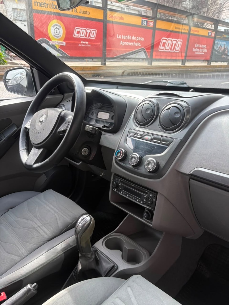 Chevrolet Agile LT SPIRIT 1.4 — foto 11