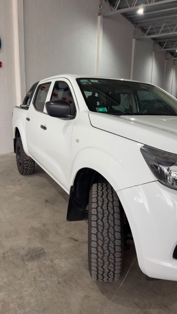 Nissan FRONTIER S 4X4  — foto 7