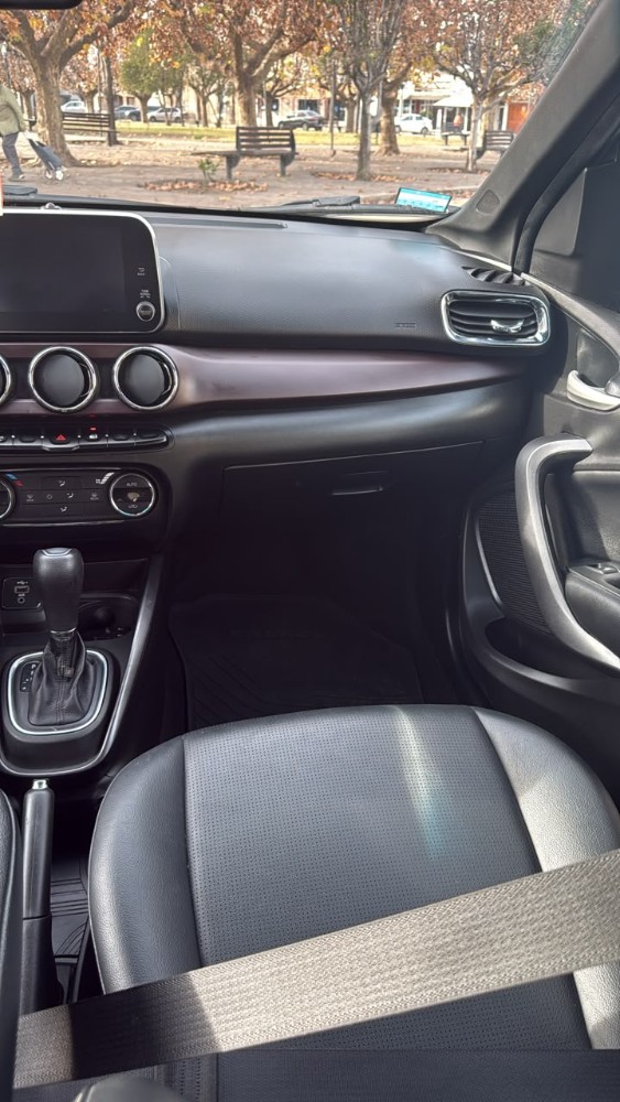 Fiat Cronos Precision — foto 8