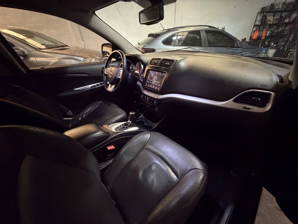 Dodge Journey SXT — foto 12