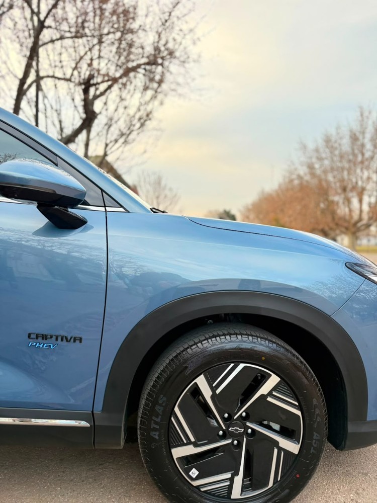 Chevrolet Captiva  PEHV OKM AT — foto 4