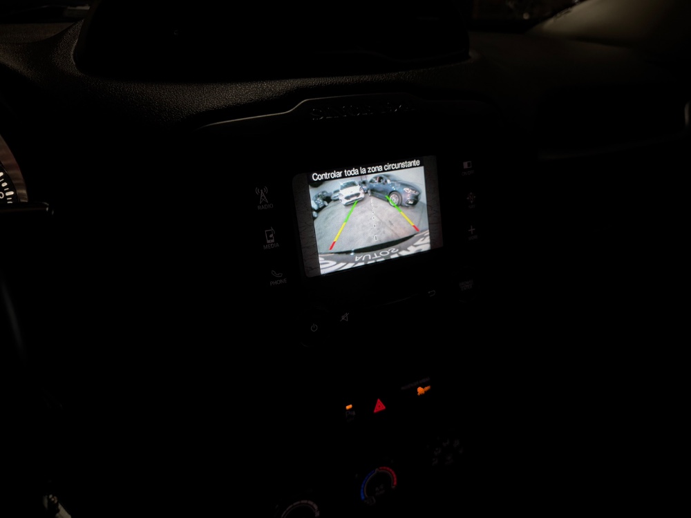 Jeep Renegade Sport 1.8 AT6 — foto 11