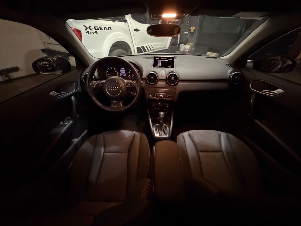 Audi A1 1.4t Fsi Ambition S-tronic — foto 7