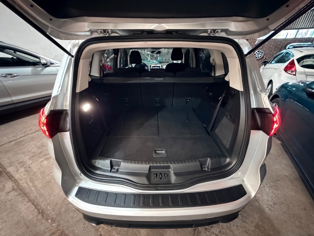 Ford S-Max 2.0 Trend — foto 11