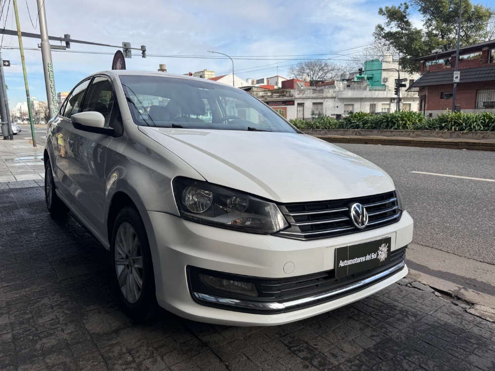 Volkswagen Polo Comfortline 1.6 16v — foto 2