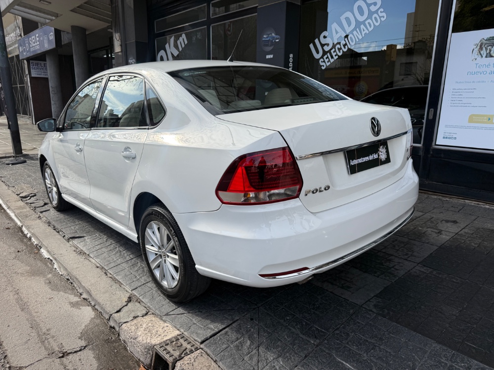 Volkswagen Polo Comfortline 1.6 16v — foto 5