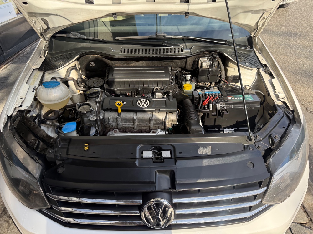 Volkswagen Polo Comfortline 1.6 16v — foto 13