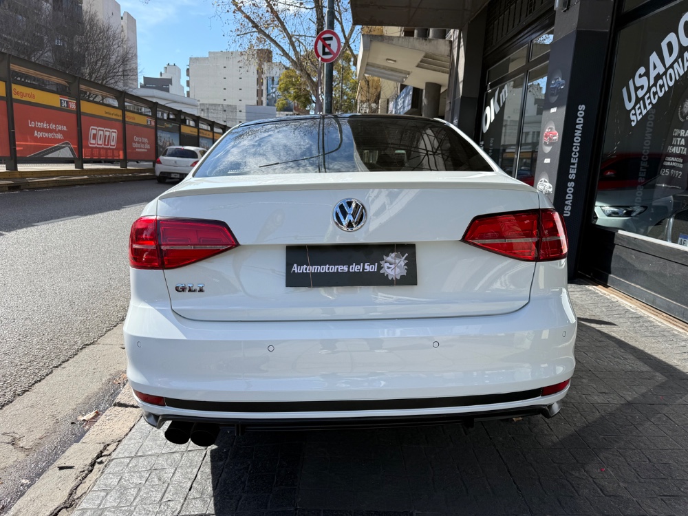 Volkswagen Vento Gli — foto 6
