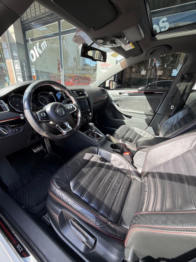 Volkswagen Vento Gli — foto 11