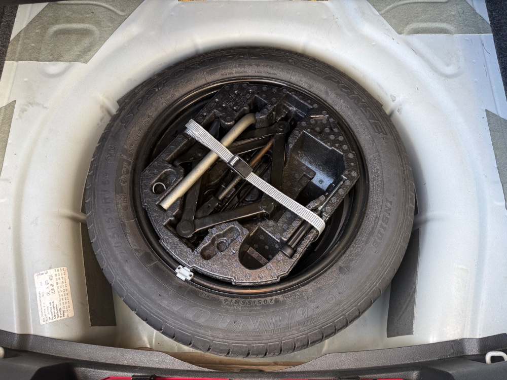 Volkswagen Vento Gli — foto 17