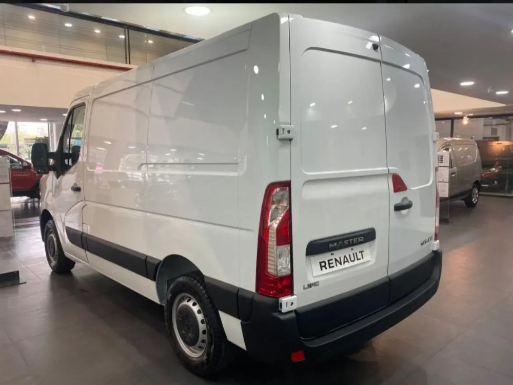 Renault Master 2.3 L1H1 — foto 2