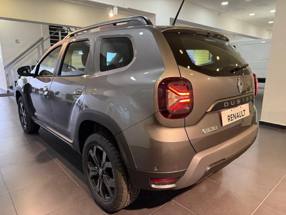 Renault Duster 1.3 Tce Turbo Iconic 155Cv 4X4 — foto 2