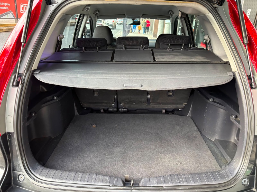 Honda CR-V LX  — foto 12