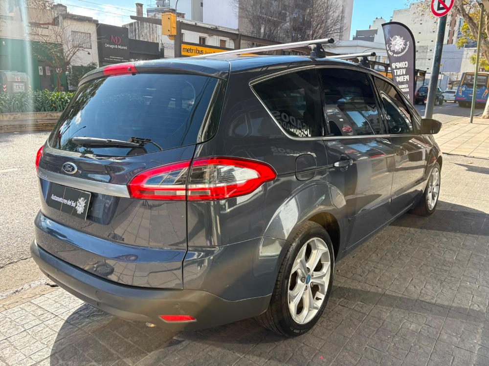 Ford S-Max  Titanium 2.3L At — foto 6