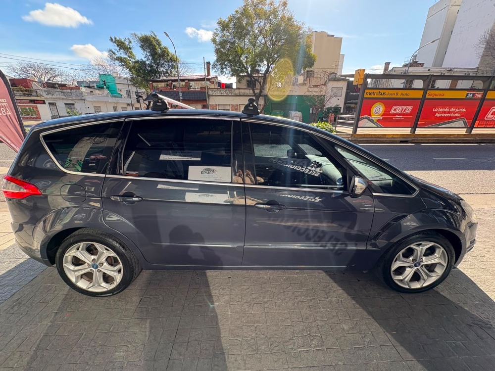 Ford S-Max  Titanium 2.3L At — foto 7