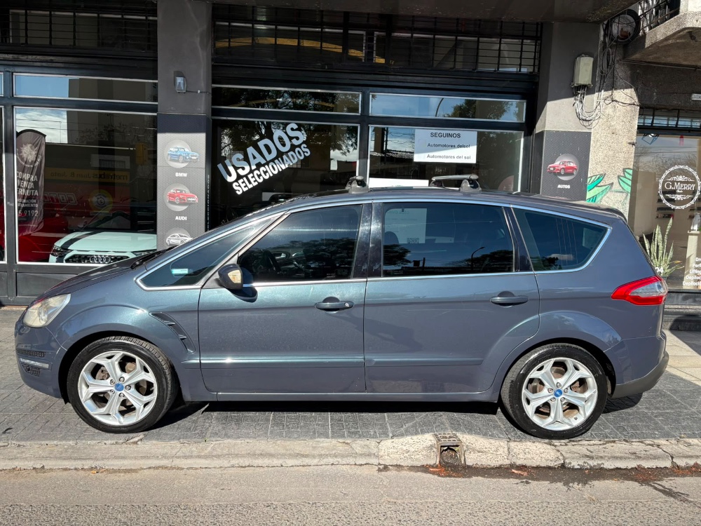 Ford S-Max  Titanium 2.3L At — foto 8