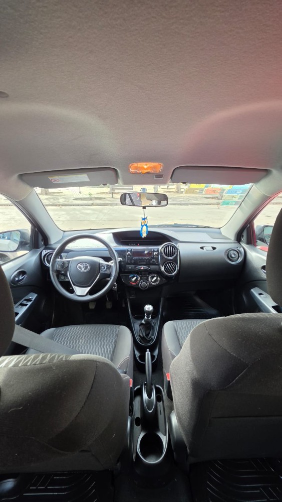 Toyota Etios XS — foto 3