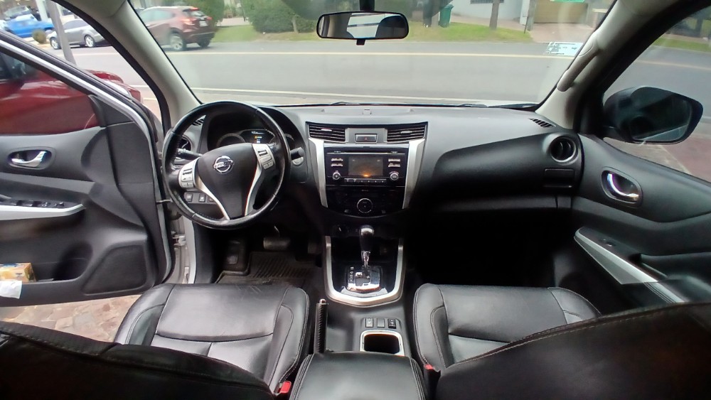 Nissan Frontier NP 300  Le 4x4 automática  — foto 8