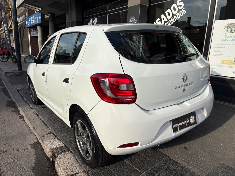 Renault Sandero 1.6 Authentique — foto 4