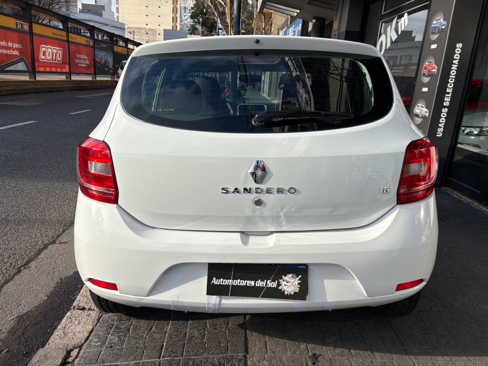 Renault Sandero 1.6 Authentique — foto 5