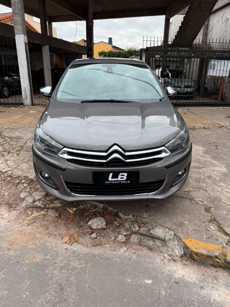 Citroën C4  LOUNGE THP 165 MT6 S EDITION — foto 8