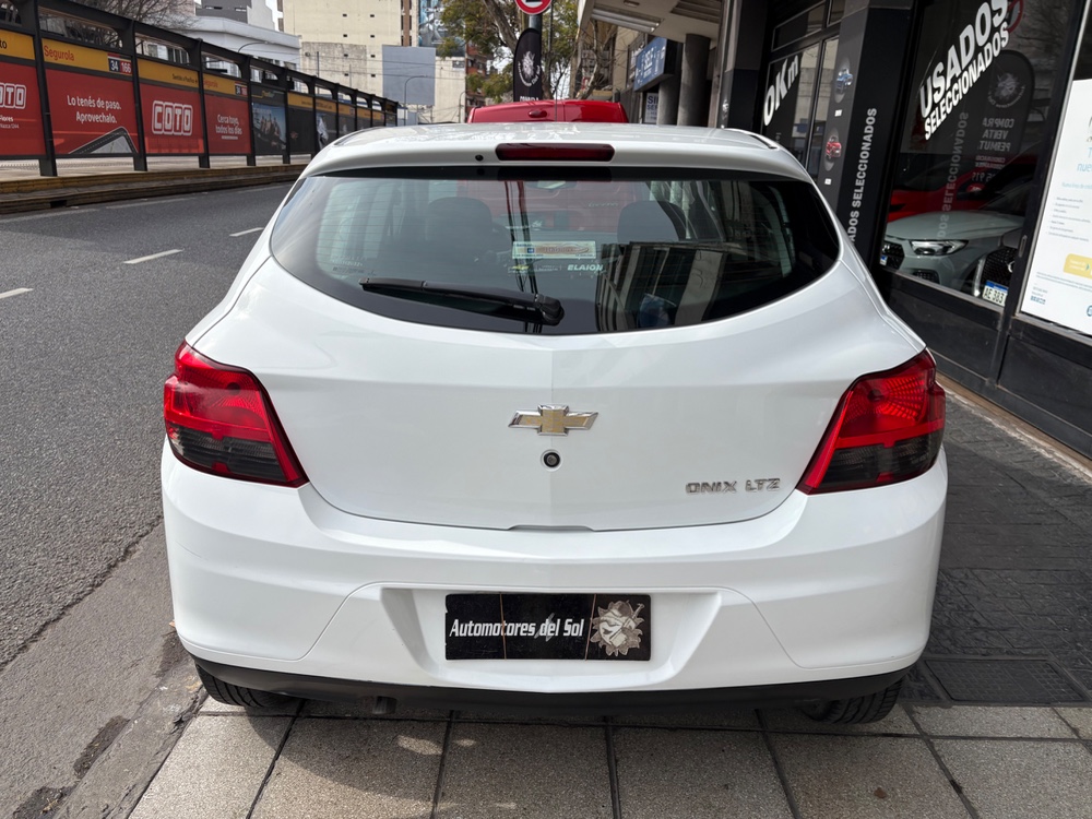 Chevrolet Onix 1.4 LTZ — foto 6