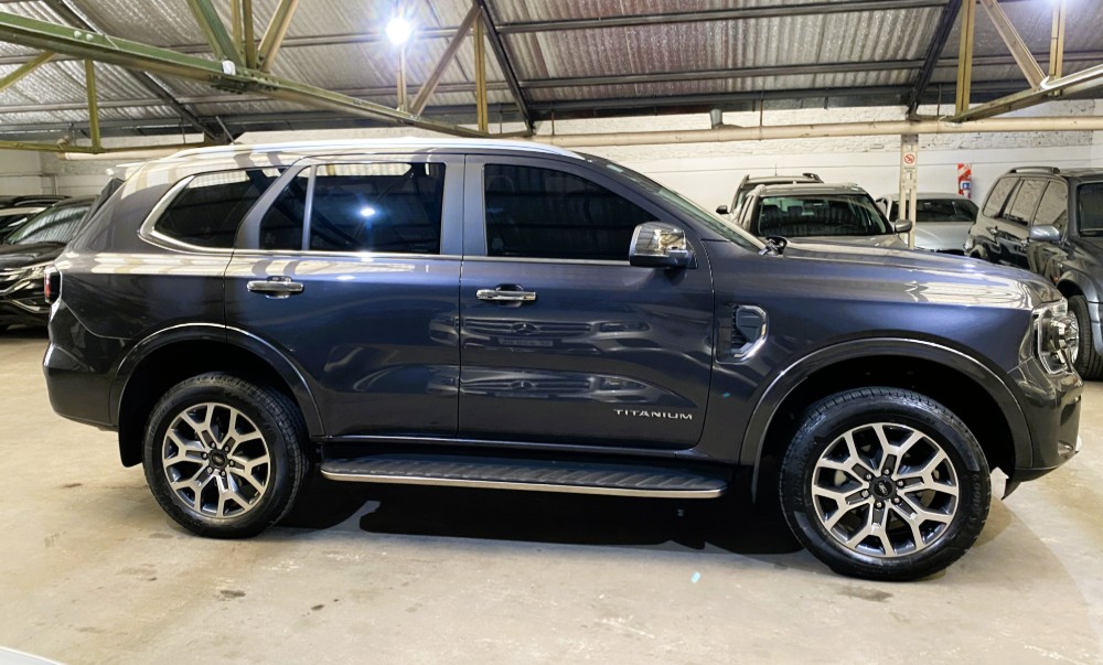 Ford EVEREST Titanium Ecoboost 2.3 GTDI 4x4 — foto 2