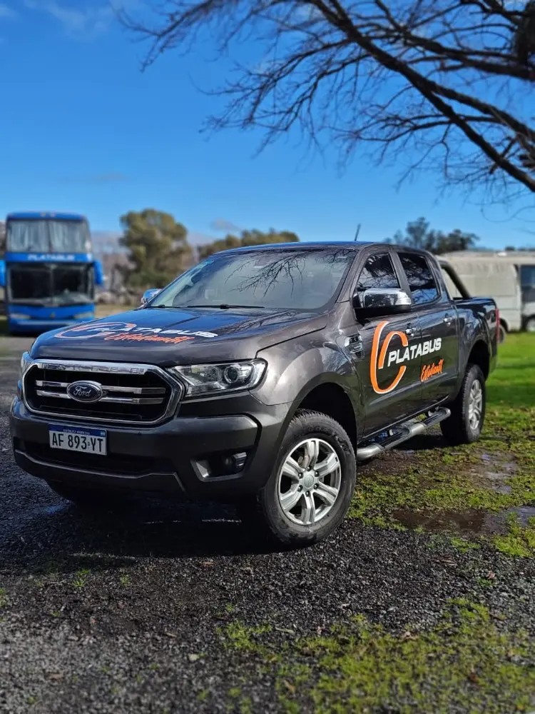 Ford Ranger DC 4x2 XLT 2.5