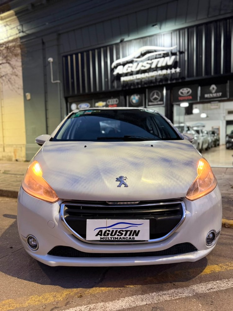 Peugeot 208 ACTIVE — foto 3