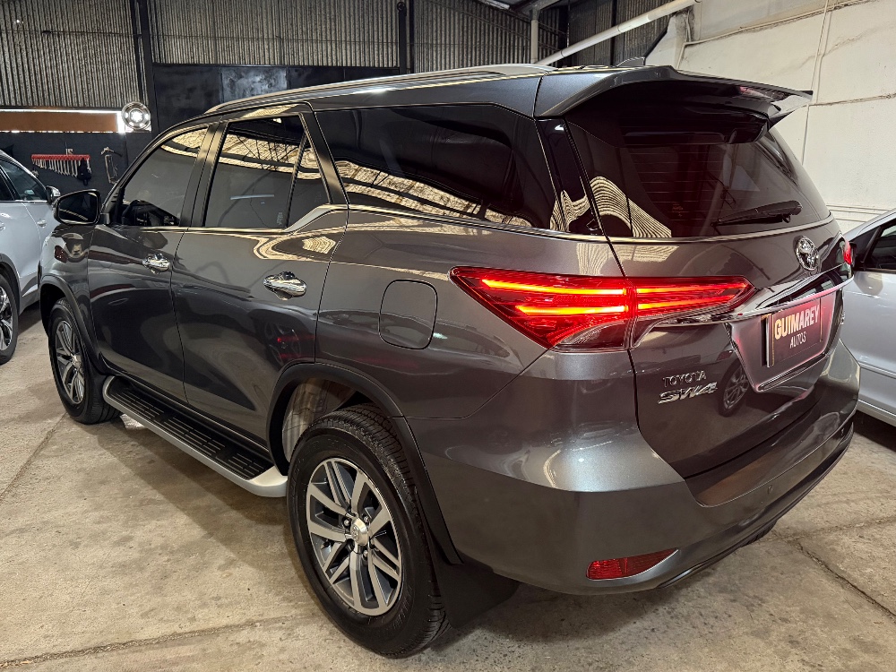 Toyota SW4 SRX 2.8 TDI — foto 4