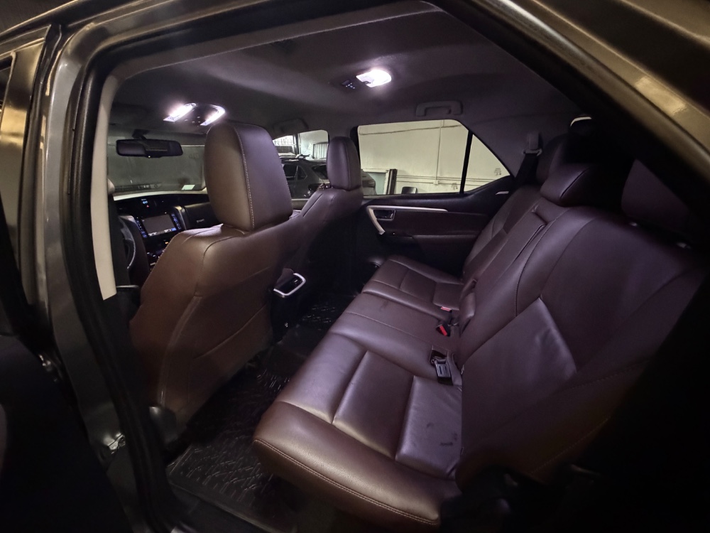 Toyota SW4 SRX 2.8 TDI — foto 8