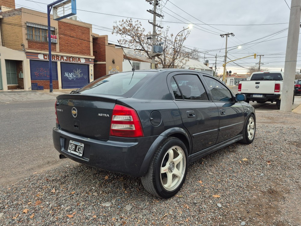 Chevrolet Astra GL — foto 2