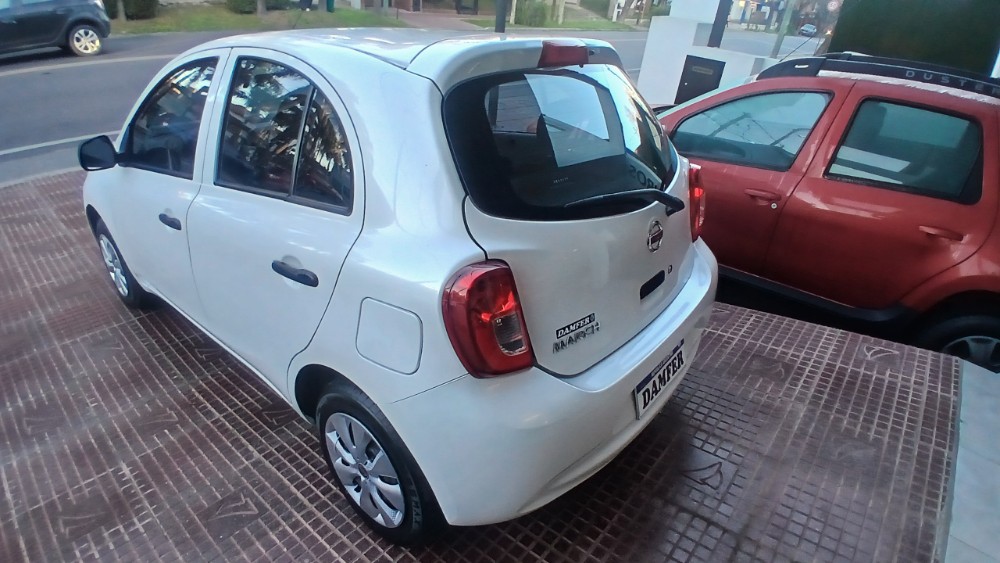 Nissan March  Active 1.6 MT  — foto 6