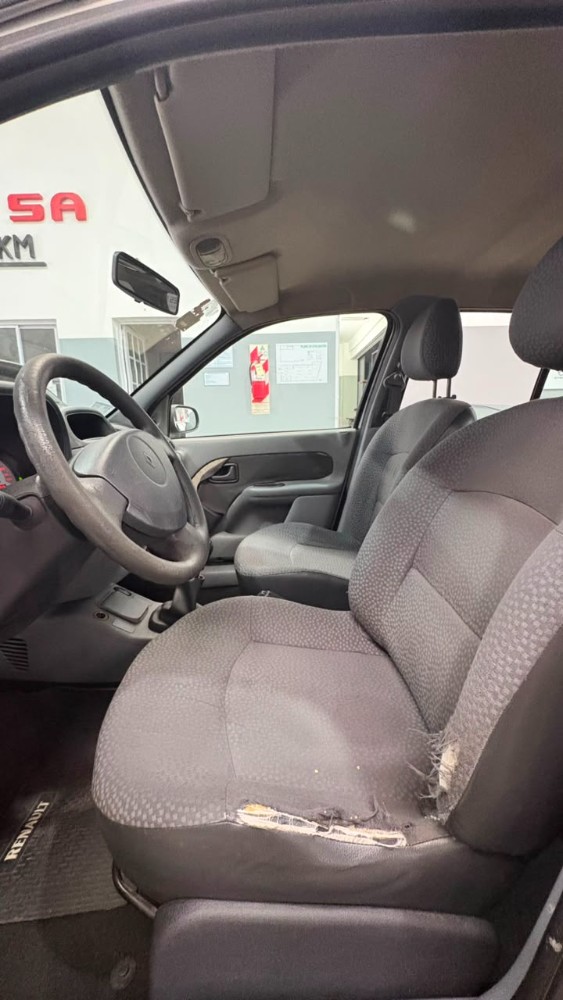 Renault Clio  Pack Plus 1.2 — foto 6